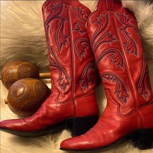 RED COWBOY BOOTS